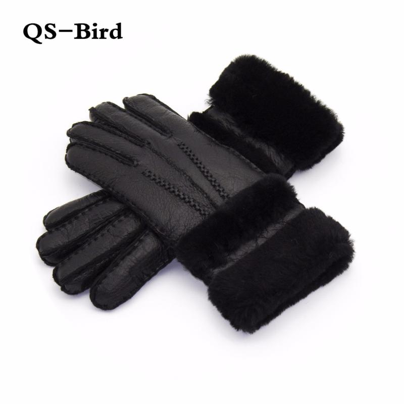 

2020 fashion winter ladies gloves leather warm gloves and in warm leather black. high quality. very beautiful