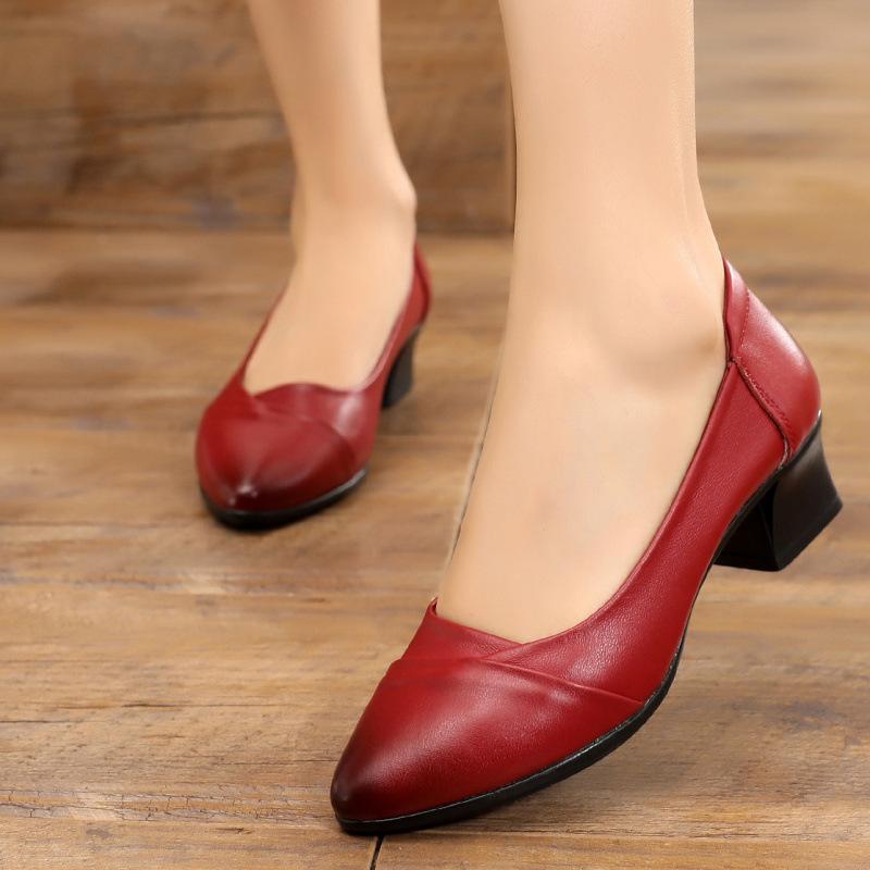 

New Women Pumps woman patent leather round toe square heels singles shoes lady sexy Low-heeled black shoes female work
