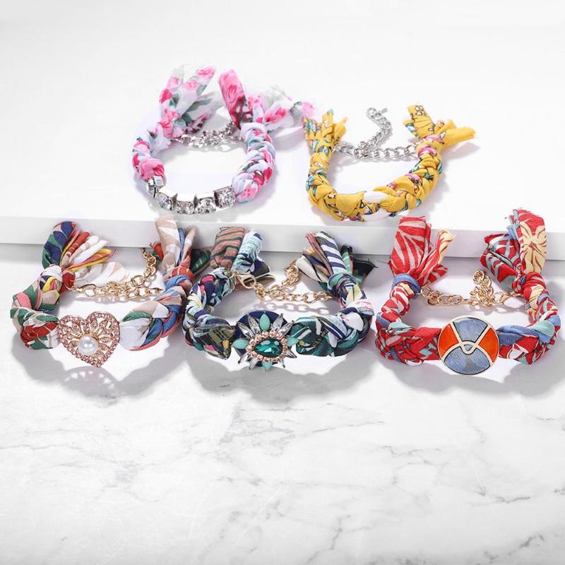 

Ladyfirsy Handmade Autumn Bracelets for Women 2020 New Boho Elegant Girls Travel Gift Heart Crystal Shell Flower Yarn Bracelet