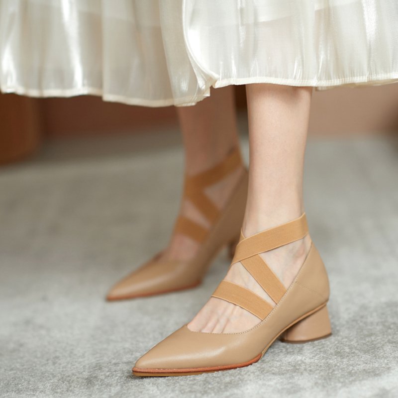 

2020 Shoes Medium Women's Jump Pumps New Fashion Spring Pointed Finger of Gladiator Elastic Foot Naked Thick Heels Mary Jane Ladies and Ge4e, Apricot