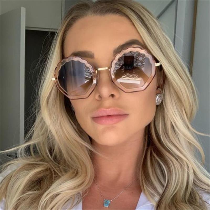 

Vintage Shades Woman Sunglasses Trend Designer Pink Glasses Irregular Flower Frame Round Gradient Sun Glasses