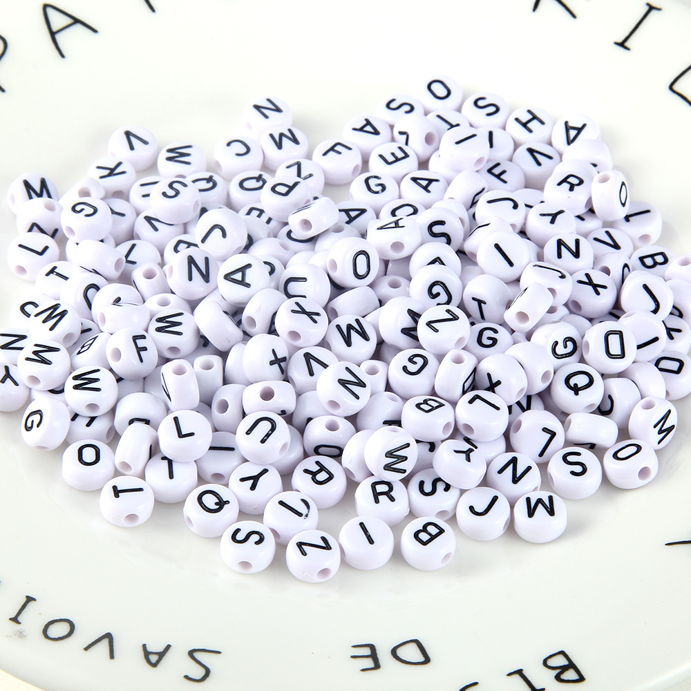 

Optional letter boutique white background black acrylic English letter beads DIY beaded bracelet Early education tools