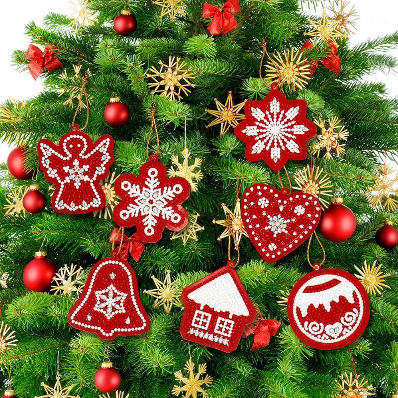 

10pcs DIY Special Shaped Diamond Painting Christmas Tree Pendants Decor Festive Party Supplies Atmosphere Decoration1