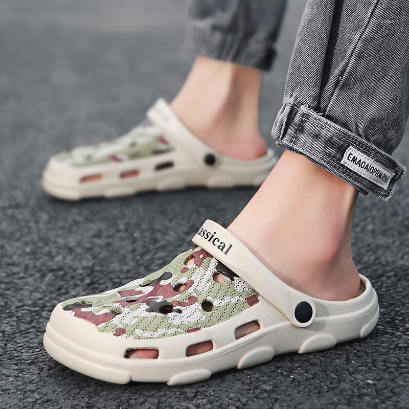 

Summer Sandals Men Jelly Shoes Beach Men Sandals Hollow Slippers Breathable Flip Flops Outdoor Shoes Sandalia Masculina1, Black