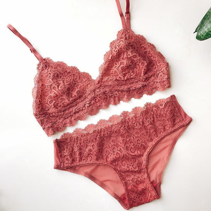 

Wriufred Ultra-thin Breathable Women Bra Sets Triangle Cup Underwear Lace Sexy Bralette Wire Free Plus Size Lingerie Set1, Black