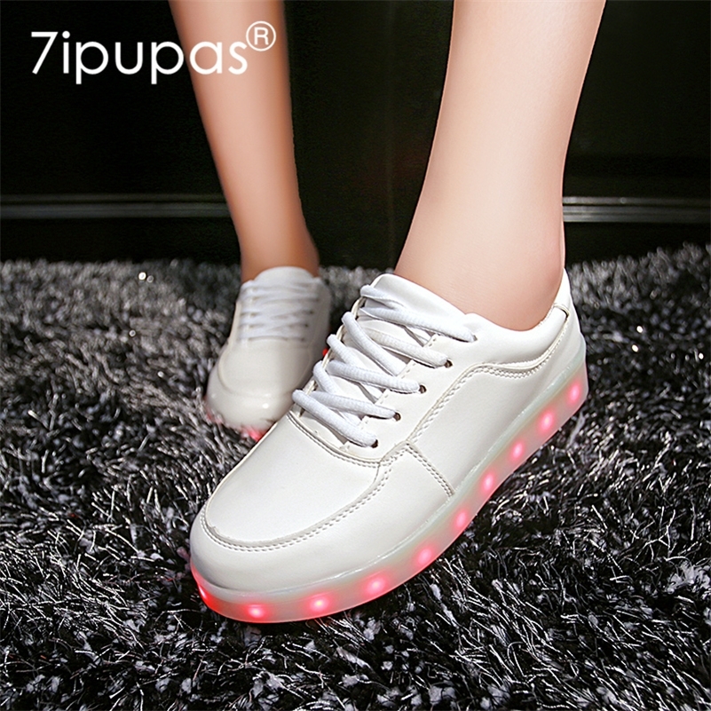

7ipupas 25-44 Luminous sneaker Kid led shoes do with Lights Up lighted shoes Boy Girl tenis Led simulation Glowing Sneakers 201113, Fdh101a black