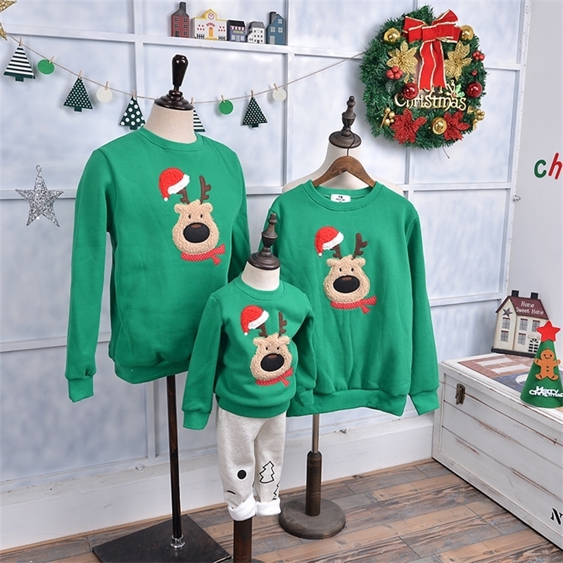

Family Matching Christmas Clothes Xmas Sweatshirt Long Sleeve Embroidery Elk Winter Warm New Year Mom and Daughter Outfits 201128, Green
