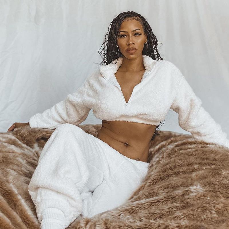 

Running Suit Sweater Tracksuits Casual Simple Style Female Fashion Solid Color Long-Sleeve Cropped Sweater Trousers Plush Suit, White