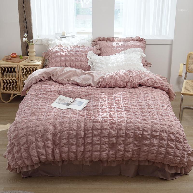 

Korean style 100% Cotton Bedlinen Seersucker bedcover white pink duvet cover pillowcase bedding set Bed Set1