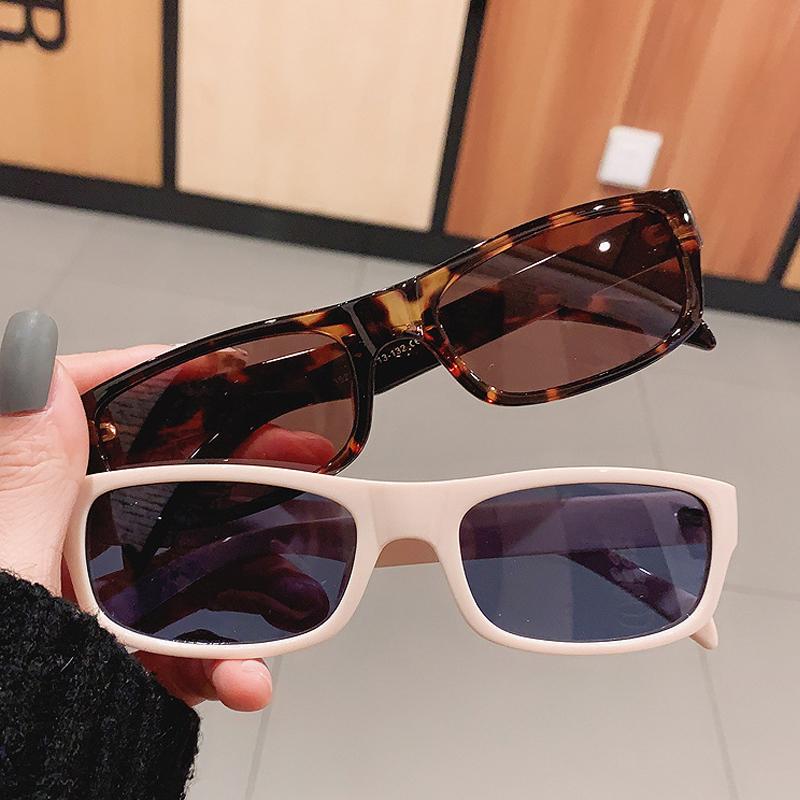 

2021 new fashion vintage rivet square sunglasses women brand small square color sun glasses men punk shades oculos feminino