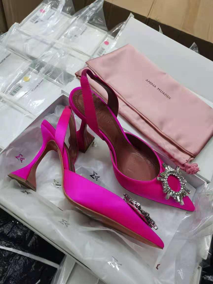 

AMINA MUADDI Pink Shoes Amina Muaddi Begum Slingback Satin Silk Wedding Pumps Italy Fashion Brooch Crystal Sunflower Sandals Real Photos eDl