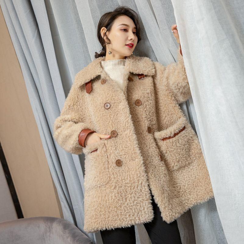 

Women 2021 Winter New Short Natural Granular Sheep Shearing Jackets Female Real Lamb Fur Coats Ladies Loose Warm Overcoats R15, Red