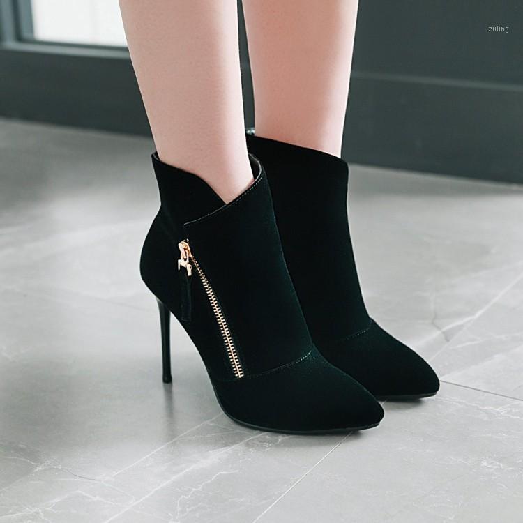 

Thin heel short boots women's new pointy short boots in autumn and winter 2020 high heel bare and red wedding shoes1, Black