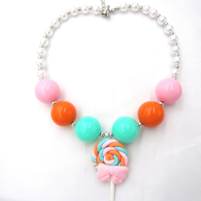 

2pcs/Lot Gifts For Baby Girl Pink Bow Lollypop Pendant Chunky Necklaces Girls Pearl Strand Toddler Bubblegum Necklace Jewelry