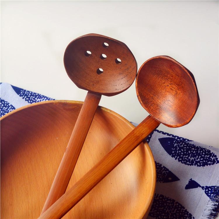 

Multi-Use Nature Solid Wood Material Colander Soup Spoon Hot Pot Ramen Soup Buffet Slotted Spoon Kitchen Utensil Tool