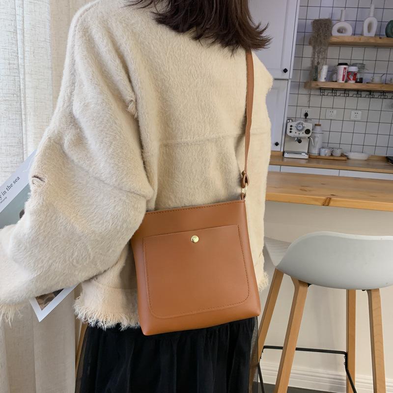 

Messenger Bag Spring Small Bag Women's 2021 New Fashion Shoulder Messenger Female Small Square Tide, Black