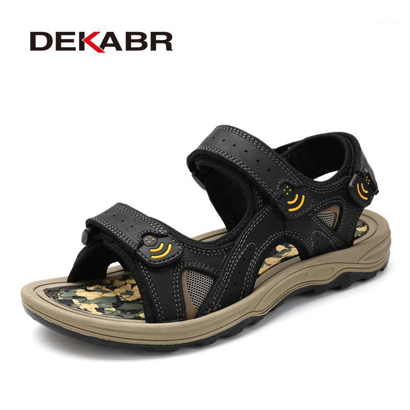 

Classic Men Soft Sandals Comfortable Summer Leather Roman Style Male Outdoor Round Toe Beach Shoes1, 01 black
