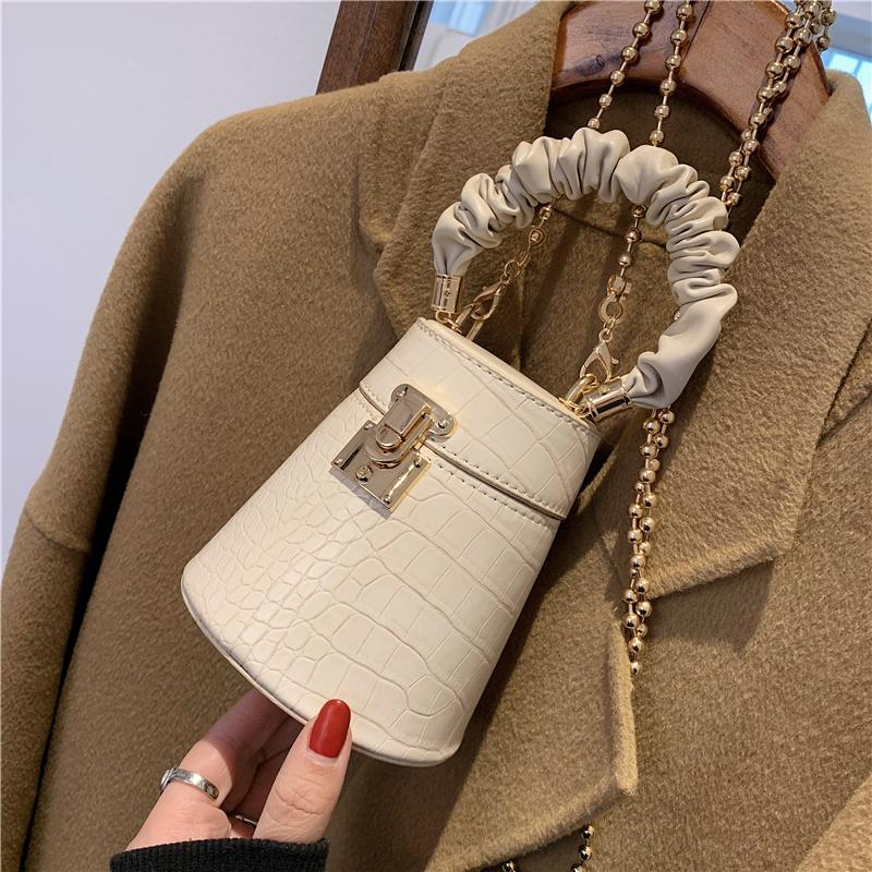

Leather Crocodile Pu Mini Bucket Crossbody Bag Fashion Shoulder Chain Purses and Handbags Luxury Designer Totes, Beige