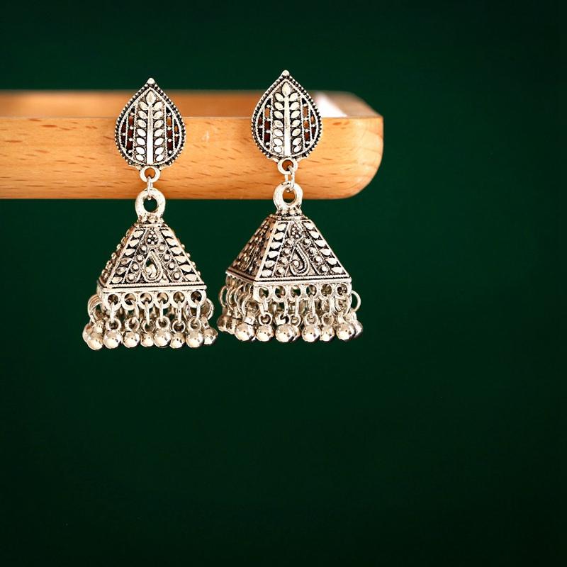 

Tibetan Jewelry Vintage Women's Silver Color Tower Shape Earrings Ethnic Hollow Flower Leaf Jhumka Earrings Ohrringe