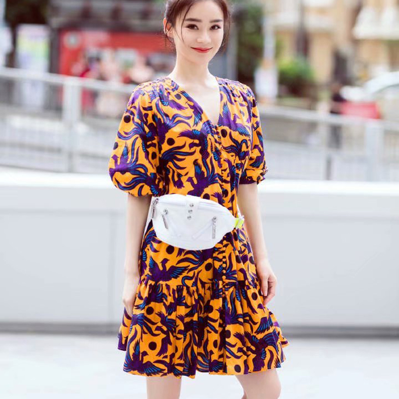 

Spring/summer 2021 Sexy New with Low-cut v Printing Flowers Party Short Retro-fashion Button Feminine Dress High Quality Qzsz, Multiple