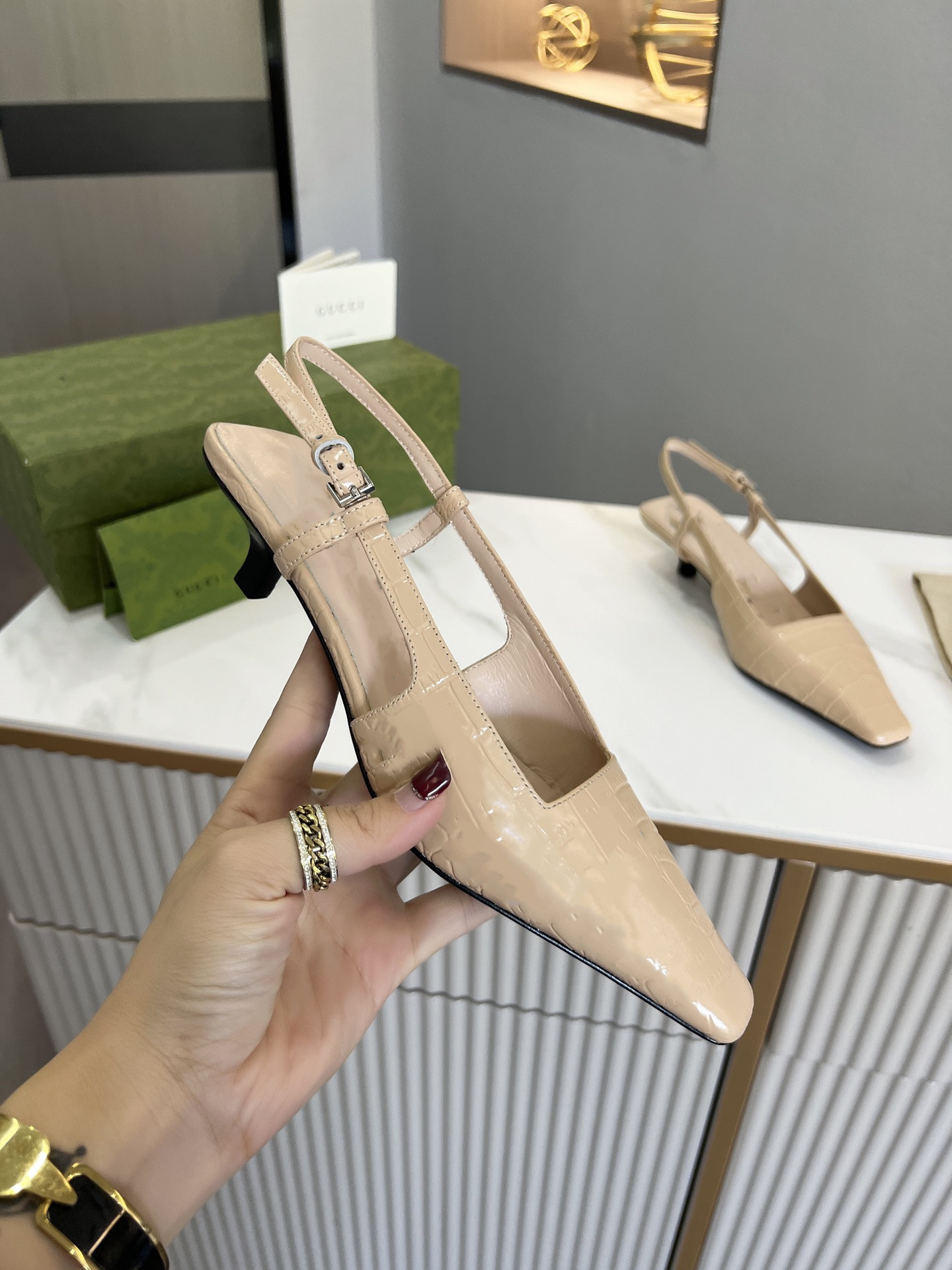 

2022 designer shoes women's sandals brand fashion genuine leather unique style luxury elegant classic size 34-41 comfortable, Khaki