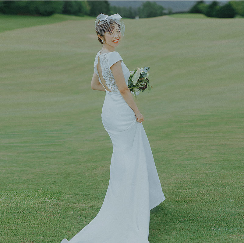 

2021 New Dressed Plain Satin Wedding Low-necked v Lace MPBS, Same as the photos