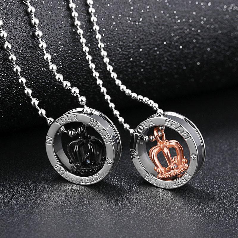 

Fashion Round Crown Pendant Necklace Lovers Stainless Steel Couple Necklace Valentine Jewelry Gift For Him Wholesale GJ-07