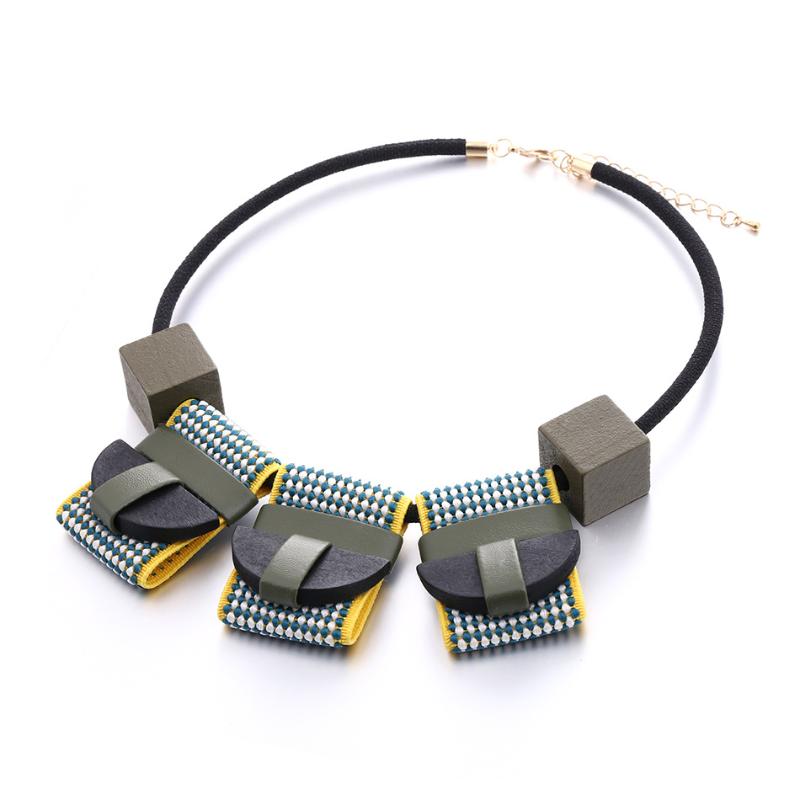 

European and American exaggerated wooden bead necklace trend accessories new fashion jewelry PU Leather Pendant Necklace