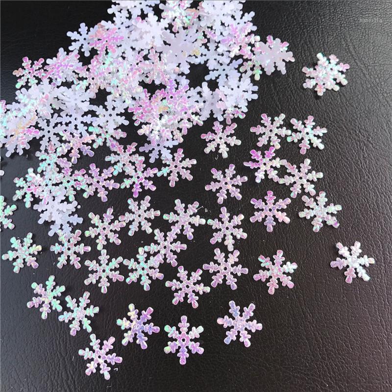 

300pcs/lot Xmas Classic Charming White Snowflake Wedding Party Holiday Christmas Ornaments Home Garden Xmas Tree DIY Decoration1