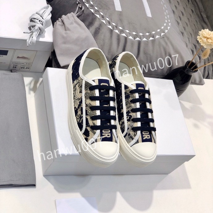 

Women Designer Boots Martin Desert Boot Flamingos Love Arrow 100% Real Leather Medal Coarse Non-Slip Winter Shoes yr210406, 15