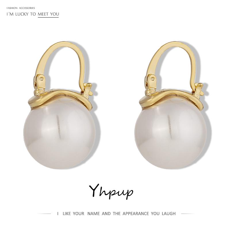 

Yhpup Cute Big Pearls Hoop Earrings Elegant Fashion Geometric Copper Ear Ring Jewelry for Women Party Gift Bijoux Femme 2020