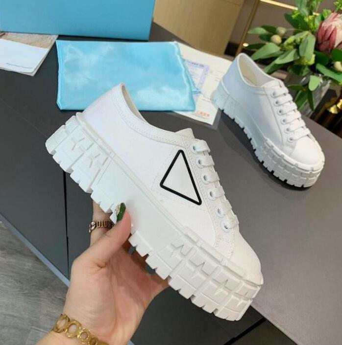 designers casual shoes Platform Double Wheel Nylon Sneakers Women Womens for White Sneaker Trainers Triple Thick bottom Luxury low gabardine for pink