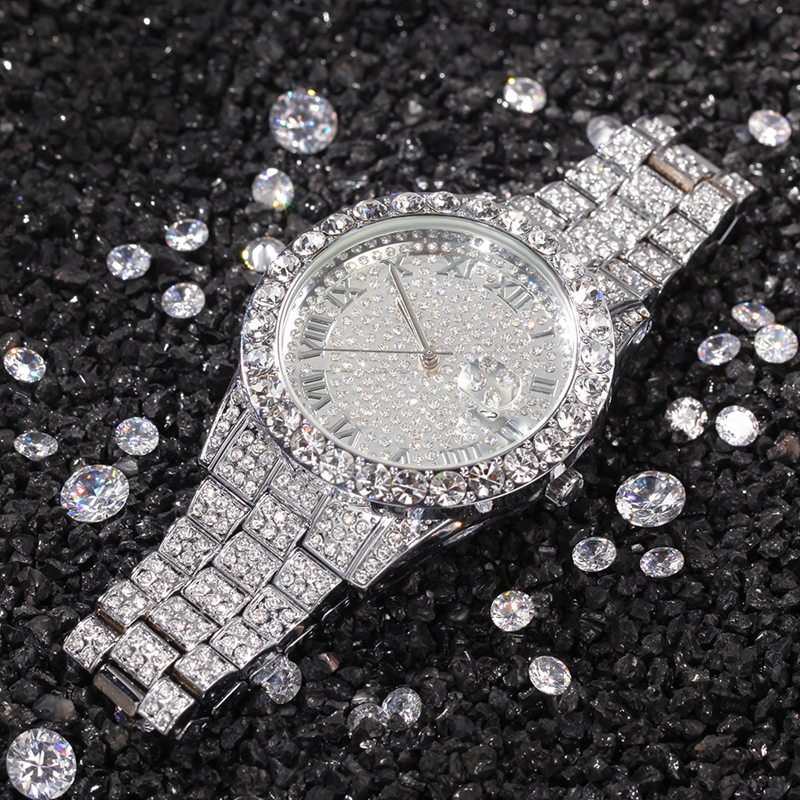 

Mens Watch Full Diamond High Quality Iced Out Watch New Fashion Hip Hop Punk Gold Silver Watch
