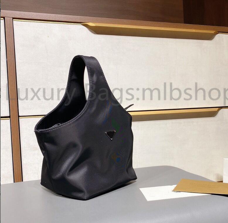 

High Quality luxurys designers Fashion womens Handbag Nylon ladies bag Bags Casual Tote Shoulder Bags 2021 Vegetable basket bag Clutch Bags, No bags