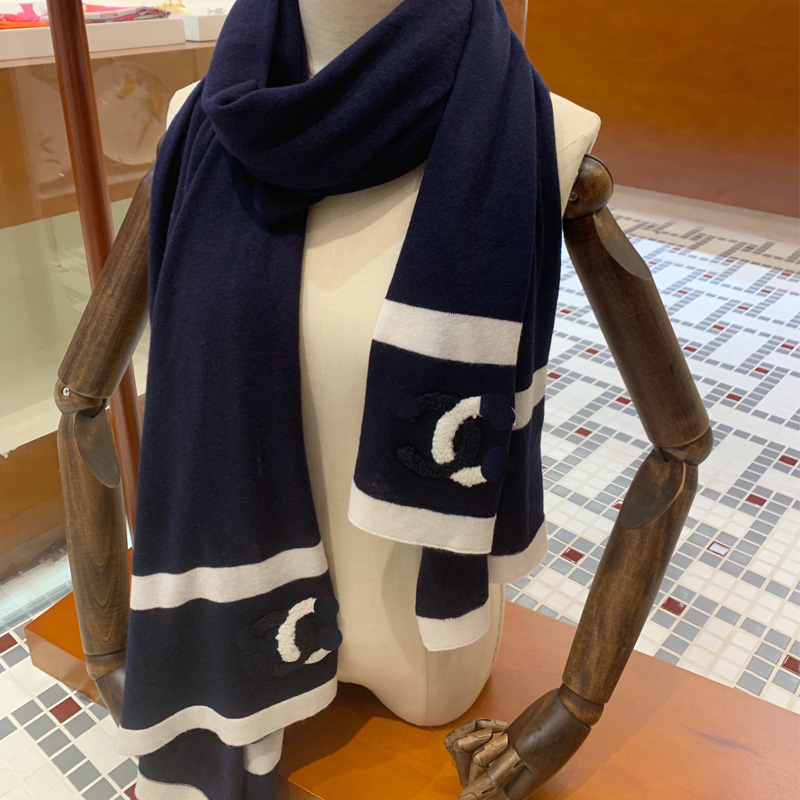 

Famous Brand Channel Knitted Cashmere Scarfs For Women Designer Scarves Ladies Luxury Scarf Fashion Scarf Plaid Hijab Woman Luxurys Designer, Blue;gray