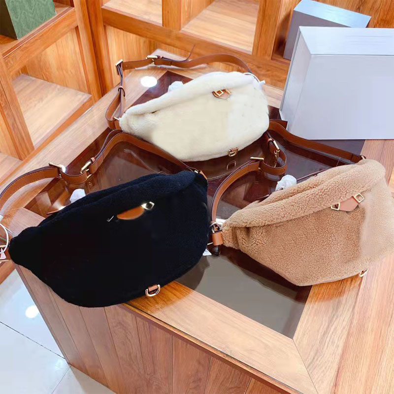 Sacs de taille Bumbag Fanny Packs Luxe Hommes Peluche Brodé Sac à bandoulière de haute qualité All Match Zipper Oreiller Corduroy Chest Pack Lett
