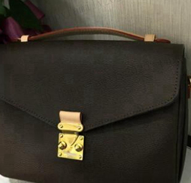

New Fashion Lattice Handbag High Quality Flip Chain Women Leather Handbag Women Shoulder Messenger Bag Fashion Women d28