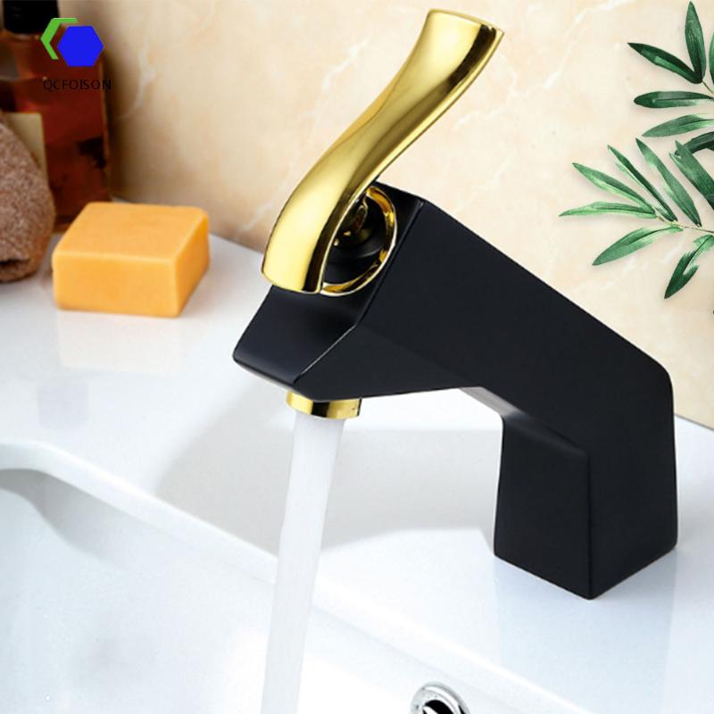 

QCFOISON five star hotel gold hot cold sink faucet for washbasin Black antique basin mixer tap toilet white water accessoriesc