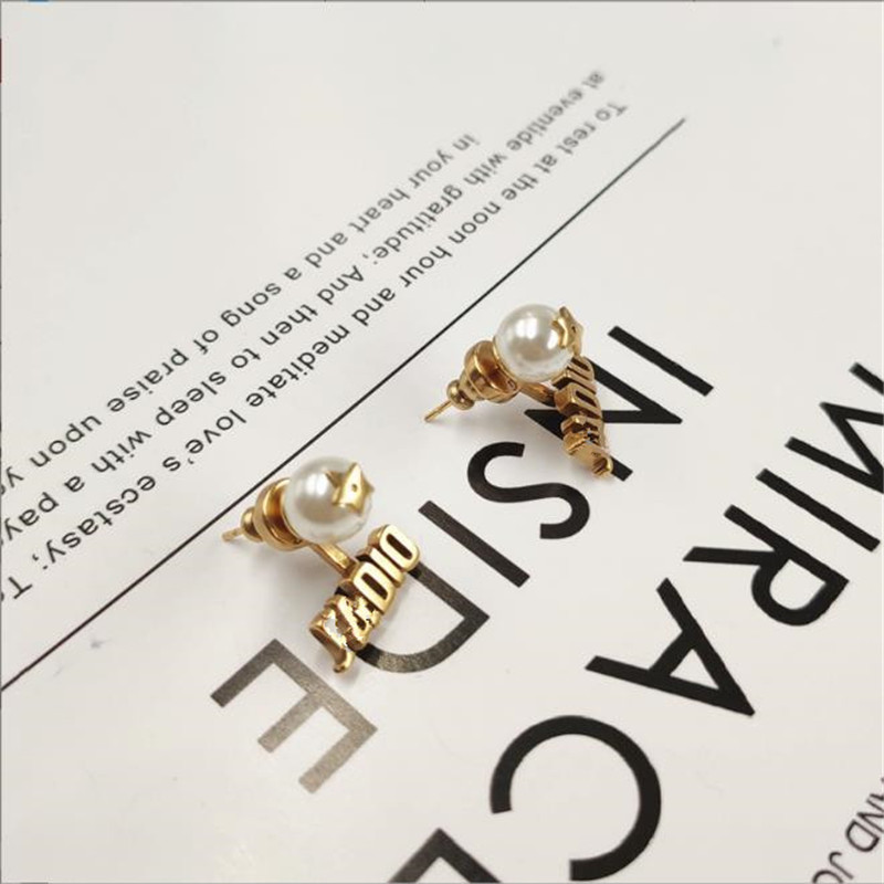 

Star Pearl Earrings women's pop fashion letters small Earrings Jewelry