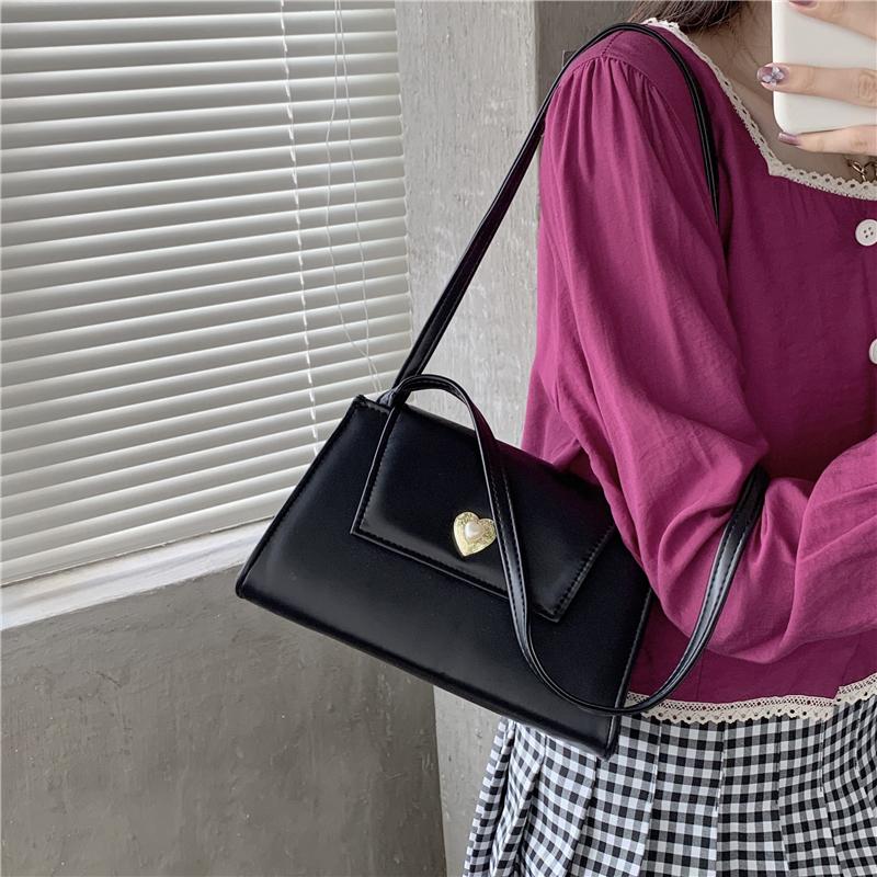 

Retro Design Women Love Shoulder Bag Fashion PU Leather Ladies Small Tote Purse Baguette Handbags Vintage Female Underarm Bags, Black