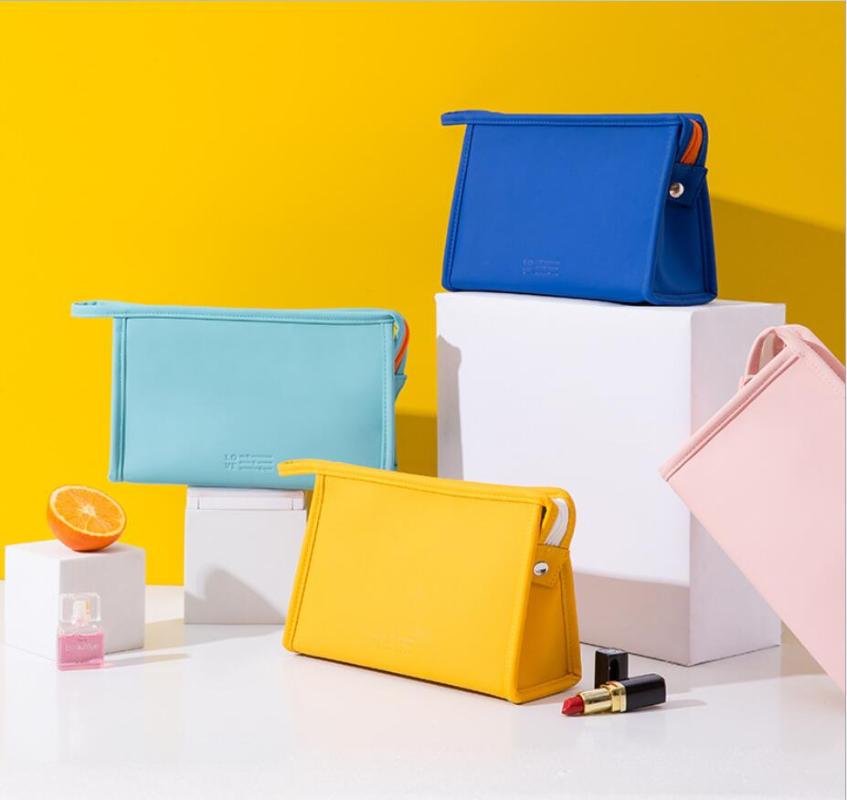 

New PU Makeup Bag Women Wash Bag Travel Organizer Multi-function Solid Color Long Cosmetic Big Space, Red