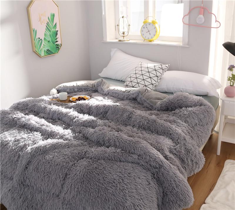 

Gray White Pink Purple Brown Winter Thick Mink Soft Comforter For Silk Velvet/Flannel Quilt Kids Bedding 200X230 Wadding Adults