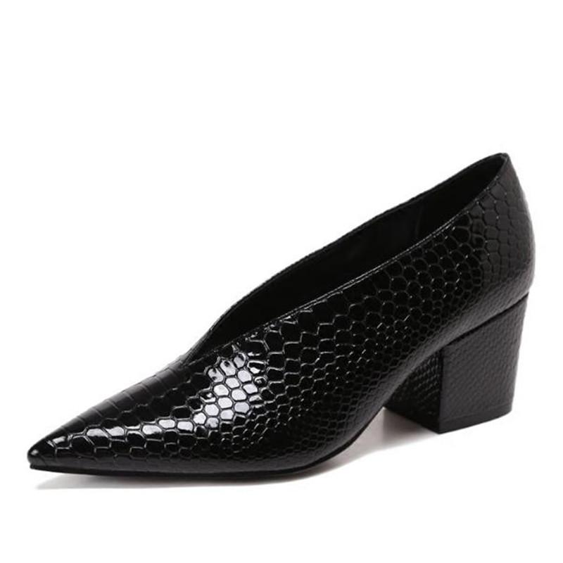 

2020 spring new V mouth pointed head Serpentine patent leather high heels fashion Black, burgundy Crude heel Women Shoe