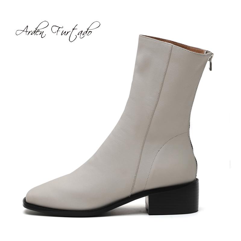 

Fashion women's shoes in winter 2020 zipper pointed toe sexy elegant ladies boots concise mature black short boots milk white