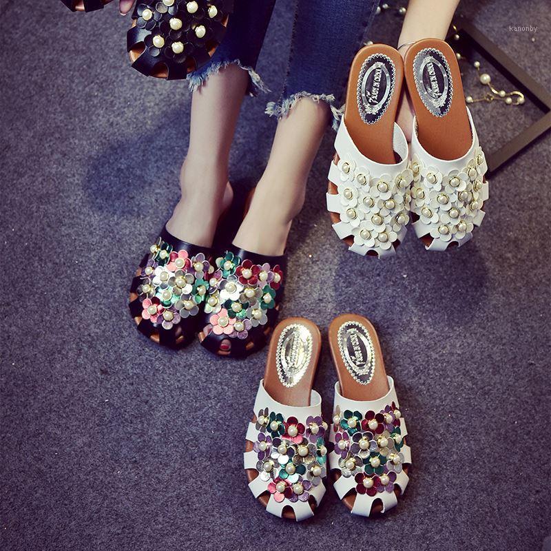 

2021 New Summer Women Slippers Girls Sweet Pearl Flower Hollow Slippers Fashion Vacations Beach Flip-flops Roman Sandals 36-401, Black