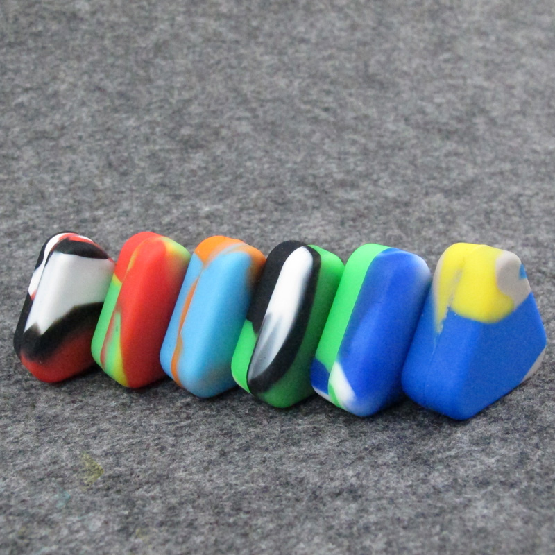 

Triangle Silicone Container Food Grade Small Rubber 1.5ML Nonstick Jars Dab Tool Storage Oil Multicolor Non-stick Wax Holder DHL Free
