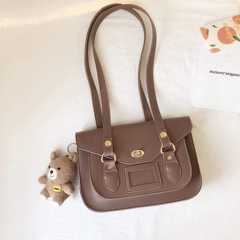 

Fashion Woman Crossbody Bag College Girls Student Stachels Tote Handbags Vintage PU Leather Ladies Single Shoulder Messenger Bag, Black