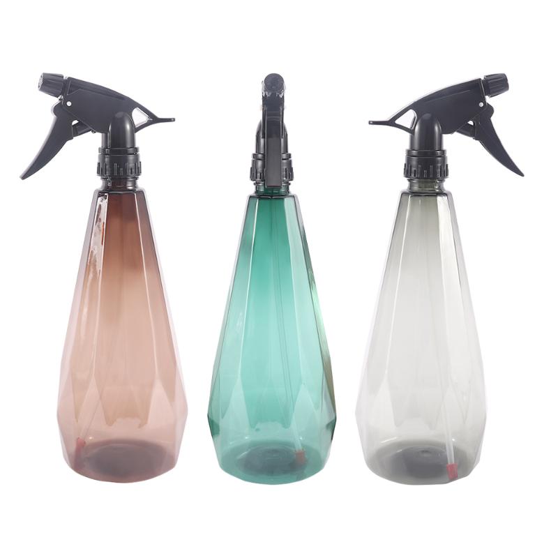 

1000 ml Geometric Design Spray Bottle Plastic Water Spray Bottle Plants Sprayers Candy Color Home Practical, Brown