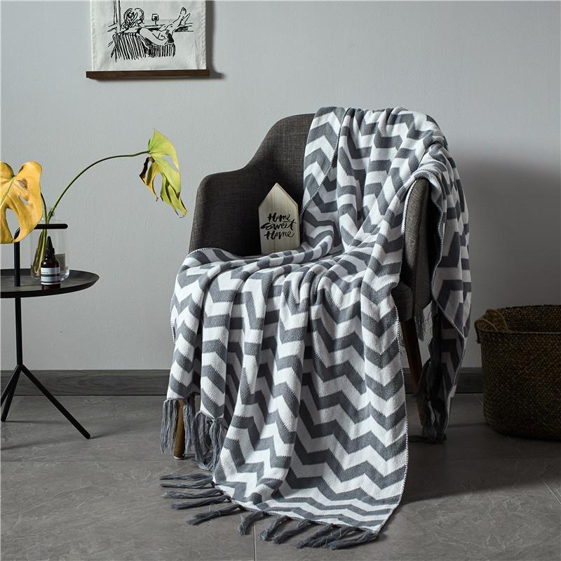 

New cotton knitted blanket geometric wave fringe cover blanket machine washable woven anime hoodie