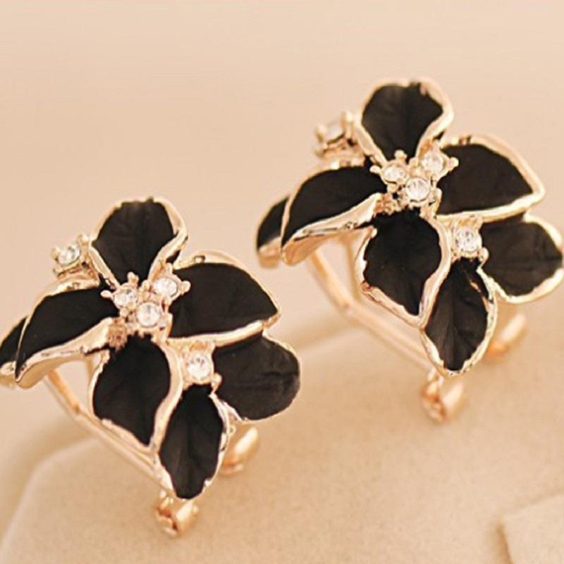 

2021 Hot Sale Top Fashion Tin Alloy Cartoon Brincos Earing Brinco Gardenia Stud Earrings Lovely Korea Fashion Earring Ornaments